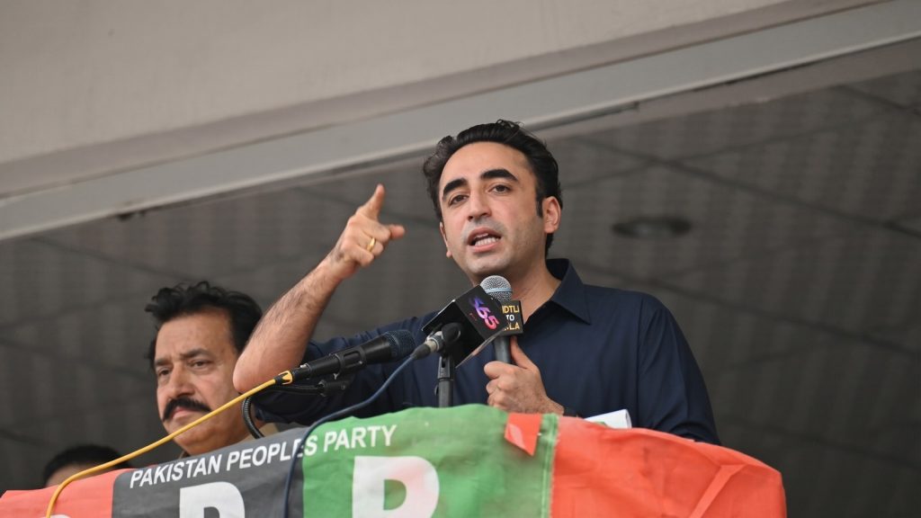 Bilawal Vows to Secure Kashmir Rights in Election Rally